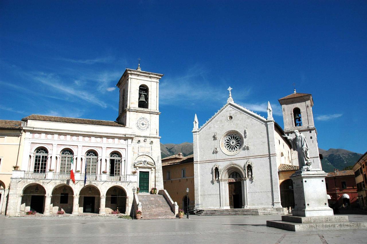 Albergo Benito Norcia Exterior photo